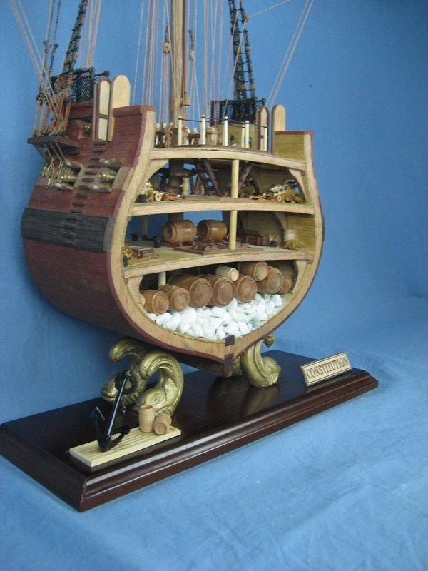 【華麗船奇】木船 西洋仿古帆船 “Constitution 憲法號剖面”