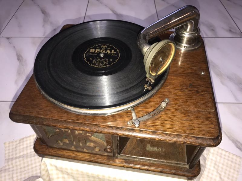 日本NIPPONOPHONE 古董桌上型留聲機(使用78轉電木唱片)