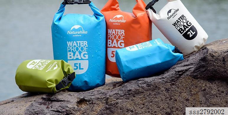 【DS】超輕防水袋戶外旅遊用品漂流袋衣物防水桶包拳擊包旅行沙灘袋★lk