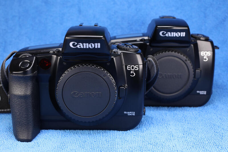 Canon EOS 5 底片相機，外觀9成新，功能正常，具眼控AF輔助功能，出貨前會提供測試影片~