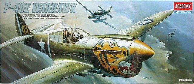 ACADEMY  1/72  P-40E Warhawk   (FA12468)