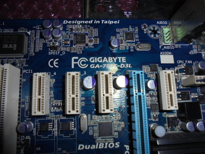 AM3 技嘉主機板 GA-780T-D3L +CPU處理器FX4100 四核+DDR3 4G+CPU風扇 | 露天市集 | 全台最大的網路購物市集