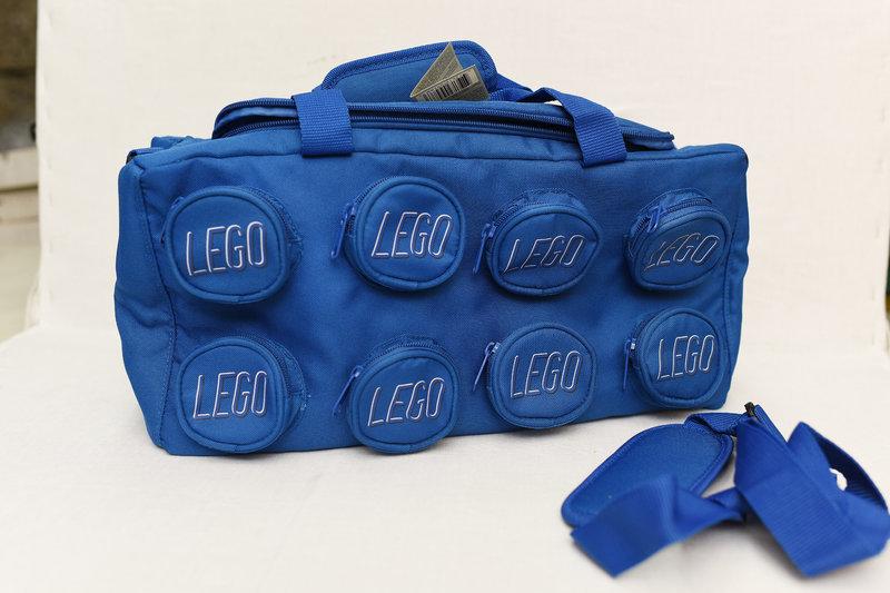 夏日降價出清,LEGO  原版 樂高攜帶包 大(免運費)