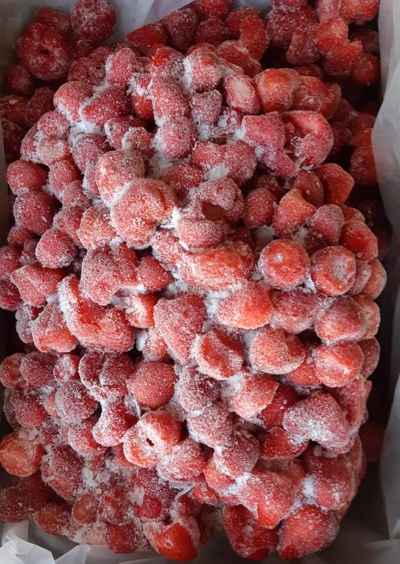 湖推廣~大湖冷凍草莓，一箱20公斤裝，特價2000元，運費290元~