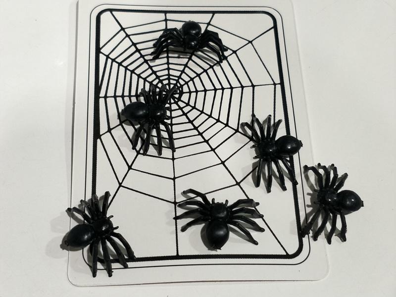 【假小蜘蛛 仿真小蜘蛛】【神越魔術/陽光小舖】塑膠假蜘蛛  買10送2 整人玩具 道具