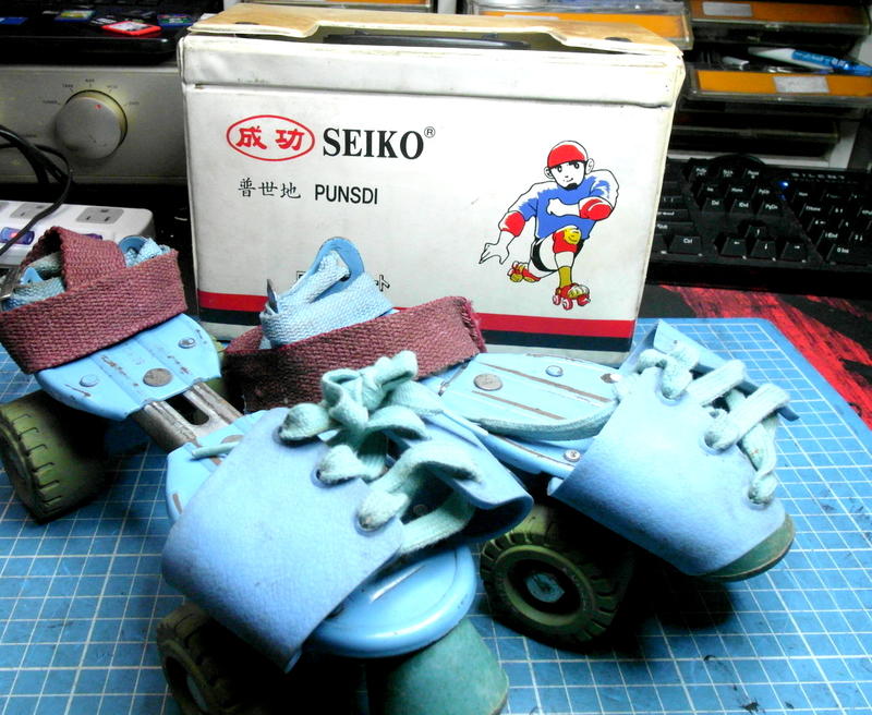 早期  懷舊 SEIKO 成功 金屬 溜冰鞋 滑輪 