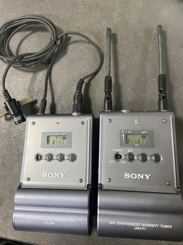 E-191 動作品 SONY URX-P1 2台 UTX-B1 2台 マイク 送受信機