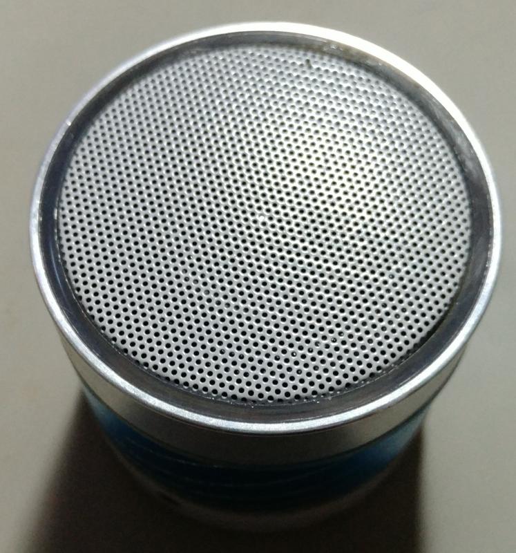 (庫存)藍牙接收圓形鋁殼小音箱。
