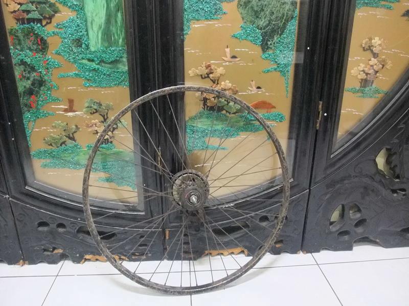 24吋淑女車腳踏車後輪輪框24X1 3/8適用.桃園市樹仁一街自取一個100