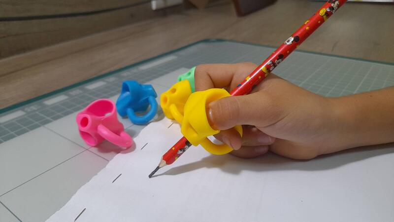A款: 兒童握筆器 握筆練習器 握筆矯正器