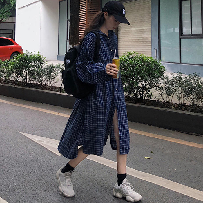 韓版中長版寬鬆設計感長袖藍白格子襯衫上衣襯衫連身裙學生風