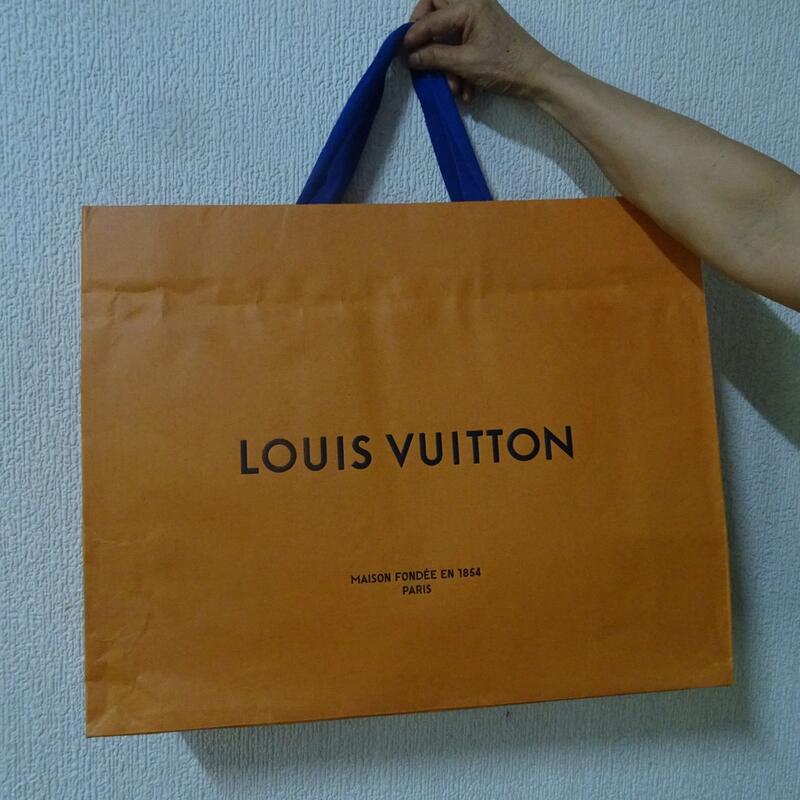 LOUIS VUITTON(路易威登)LV紙袋，紙提袋，信封袋，一套7件，台北面交