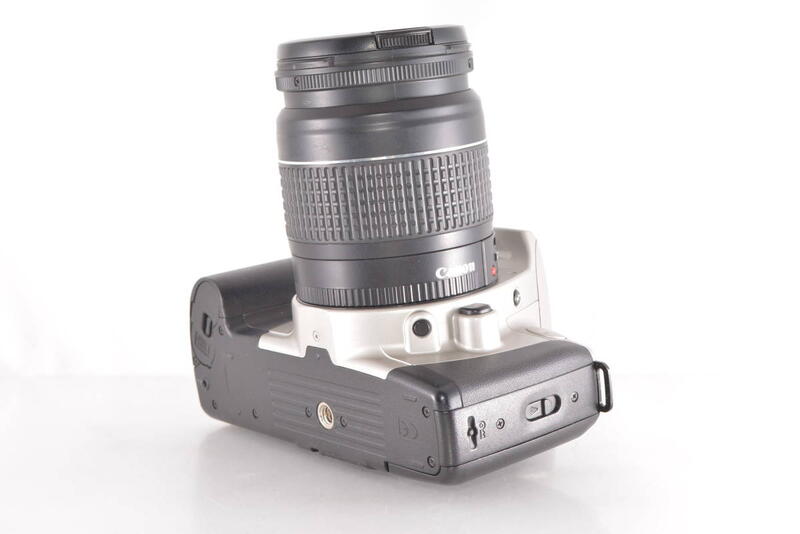 佳能Canon EOS Kiss III + EF 28-80mm F3.5-5.6 USM 底片單眼相機組