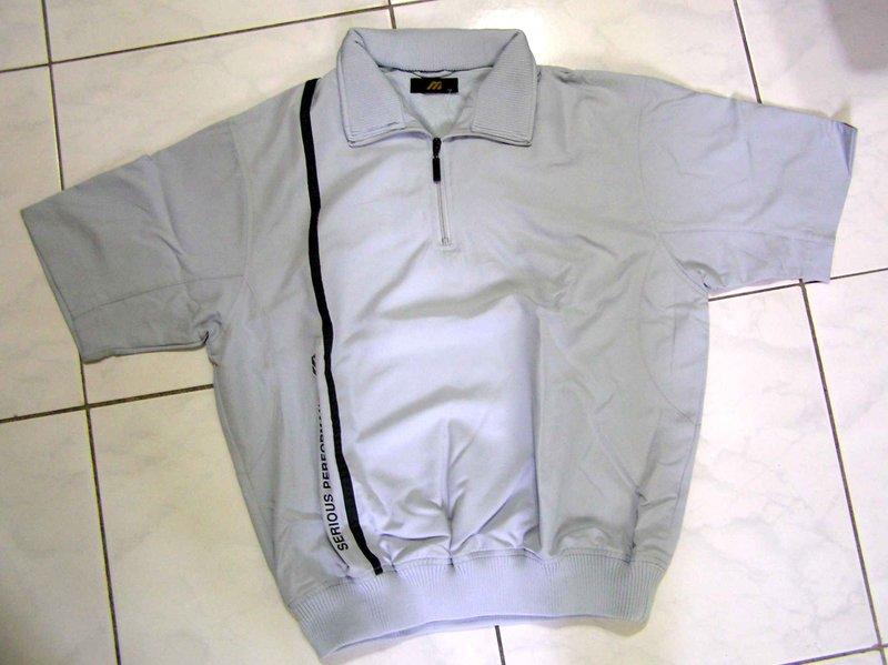MIZUNO PLUS 短袖有領銀灰色防風防波水防風衣特價1150元