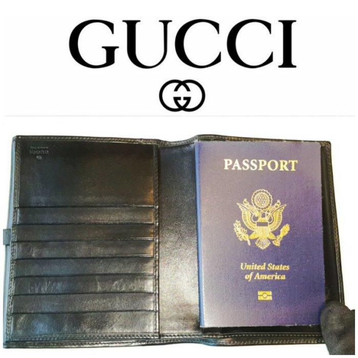 近新GUCCI (2件組)古馳多功能 皮夾+護照夾 短夾 7卡 證件夾 黑色 柔軟小牛皮長夾㊣