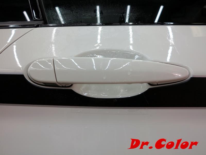 Dr. Color 玩色專業汽車包膜 BMW M235i 細紋自體修復透明犀牛皮_門碗