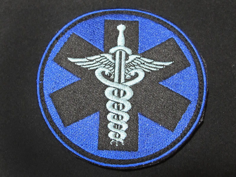 【九號工作室】湯姆克蘭西遊戲系列 DOC 醫療章 臂章/刺繡章(背面帶魔鬼沾公母) P-55