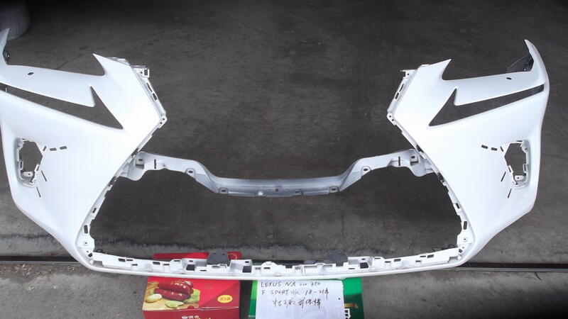LEXUS NX300 350 F SPORT版 18-21年 中古 正廠 前保桿 | 露天市集 | 全台最大的網路購物市集