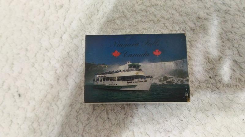 全新~ Niagara Falls Canada 尼加拉大瀑布樸克牌 PLAYING CARDS 6* 9* 2CM