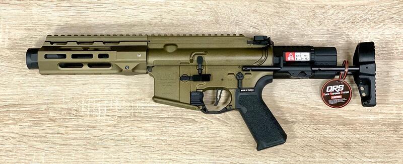 【楊格玩具】待貨中~ VFC M4 AVALON CALIBUR II PDW AEG全金屬 電動槍~沙色~免運費