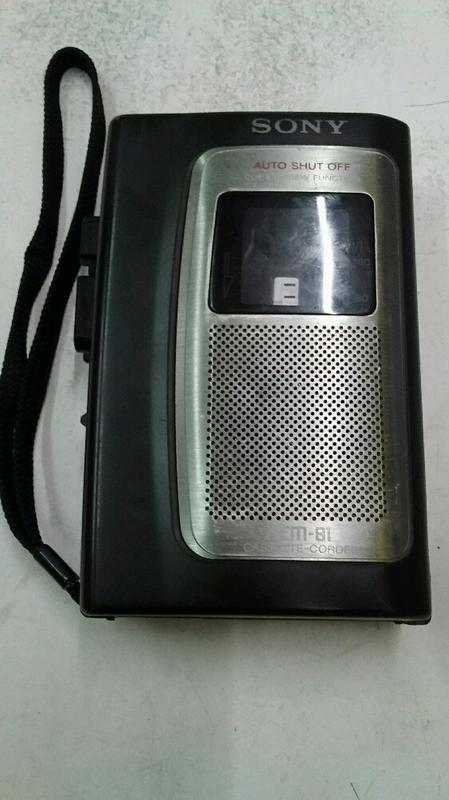 SONY TCM-81卡帶錄放音機隨身聽