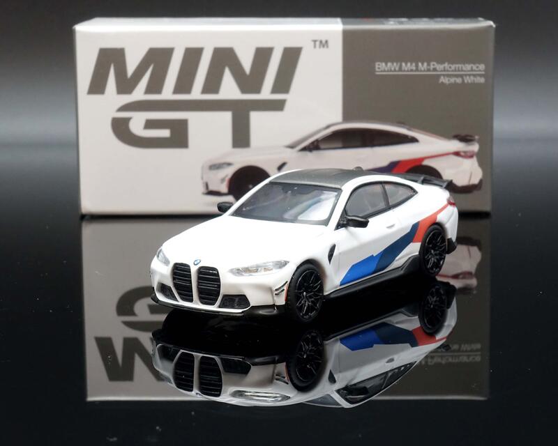1/64 BMW M4 M-Performance (G82) Alpine White By Mini GT