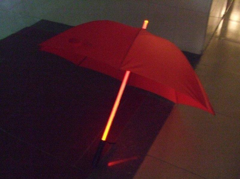 (免運)星際大戰 創意發光傘LED發光雨傘夜光傘長柄傘個性雨傘電筒傘