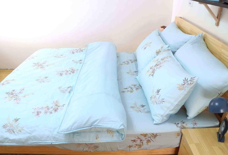 清新單人天絲床包組 內有一個枕套 一件3.5*6尺鬆緊帶床包 床高37公分 萊賽爾200織