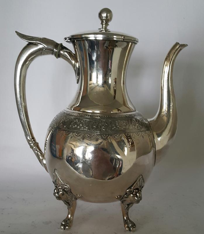 376 高檔英國鍍銀壺 Meriden Silverplate Co. Camel  Handle Teapot