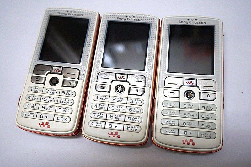 ☆手機寶藏點☆ Sony Ericsson W800i 《全新原廠旅充或萬用充+全新電池》 歡迎貨到付款 pp129