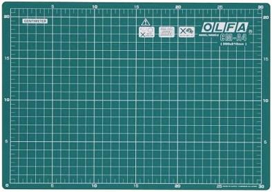 {樹山百貨} OLFA 日本 A4 切割墊 CM-A4 225×320×2mm厚 三層 表面印公制與英制 雙面綠