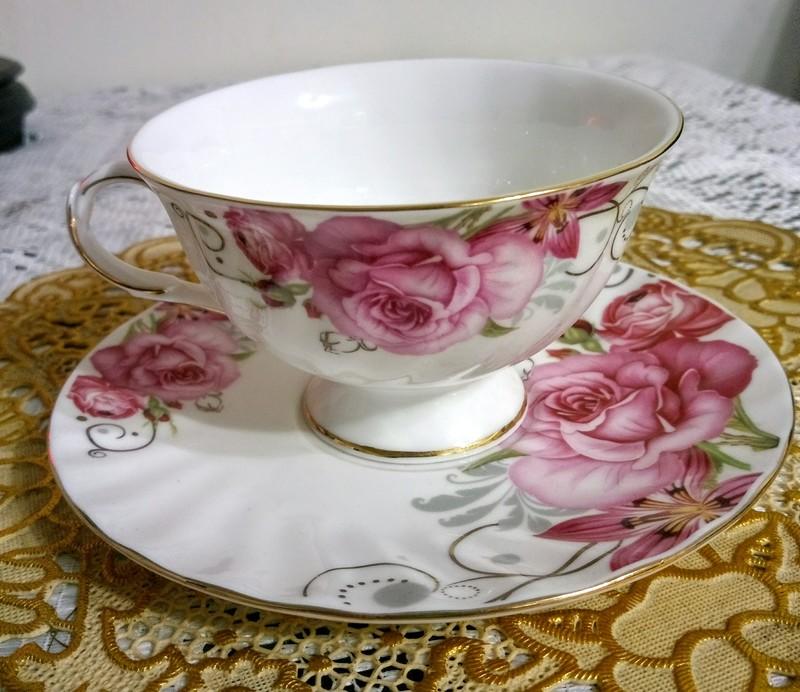 英國進口 經典玫瑰花 下午茶  點心盤 咖啡杯組 ~~名門貴族~~