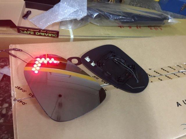 (柚子車舖) LEXUS 2005~2007 GS300 鉻鏡雙箭頭LED方向燈電熱除霧後視鏡片(專用卡榫)