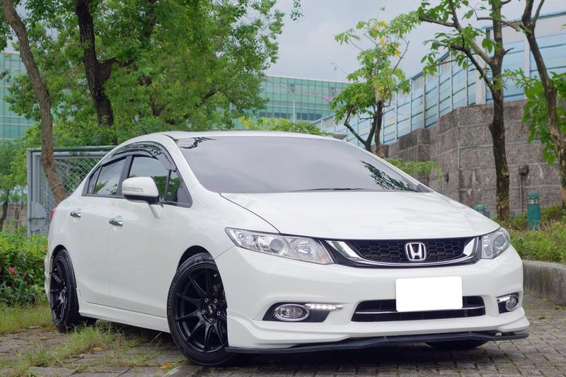 【祐鋐車業】2015年 喜美  九代  K14 頂級 VTI-S 精品改裝 可全額貸款