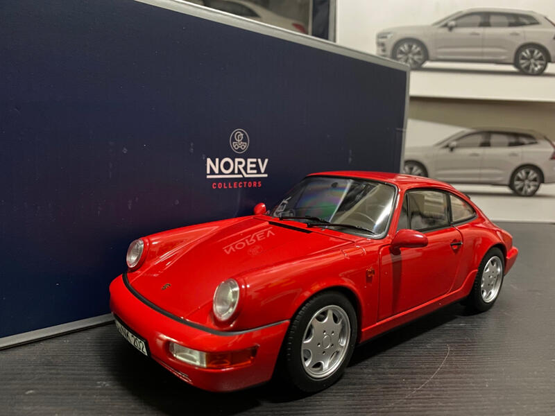 E.M.C】1:18 1/18 Norev Porsche 911 964 Carrera 2 1990 紅色| 露天市