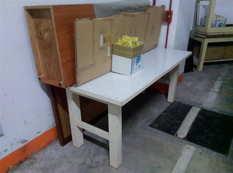 木質工作桌 - 窄