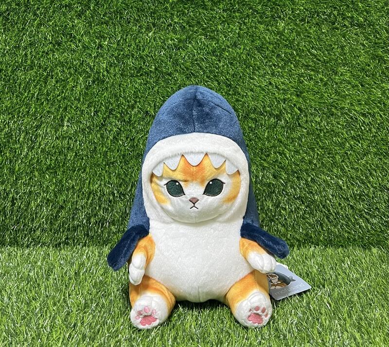 【捌貳壹】 貓福珊迪 鯊魚裝 娃娃 (40公分) 抱枕 插畫 貓咪 小貓 鯊魚貓 Mofusand (B款)