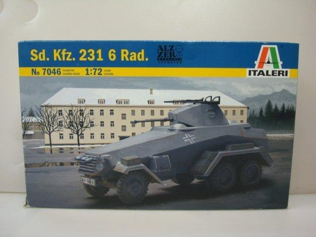 二戰德軍六輪裝甲運兵車Sd.Kfz.231 ~比例1/72拼裝上色坦克模型~義大利出品~NO.7046