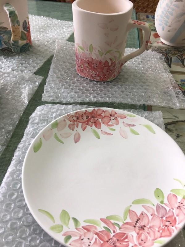 純手工繪製 釉下彩 櫻花杯 四方杯組 茶飲 咖啡 皆適宜 好用 有多種顏色,可提供訂製杯 盤可以分開購買