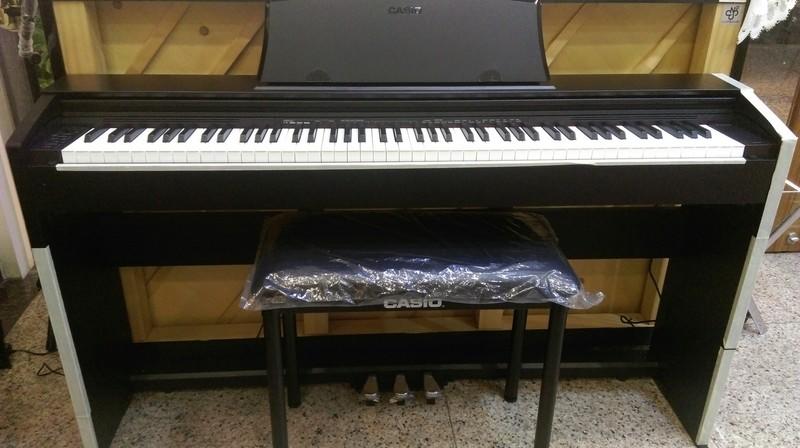 二手電鋼琴 卡西歐 CASIO PX770 PX-770 88鍵 電鋼琴 近全新保固中