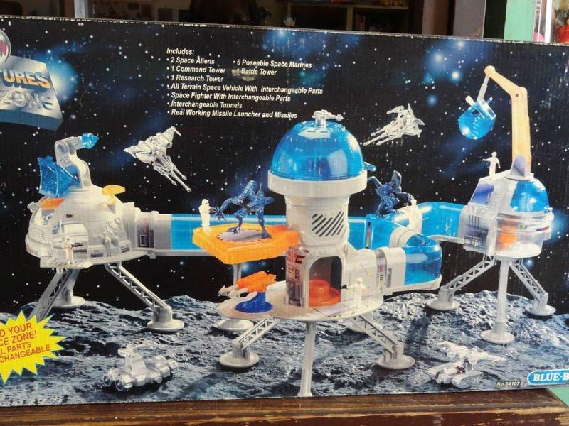 ▲美好時光▼ BLUE BOX-早期 宇宙外星探險 太空探險/太空人/異型/異形玩具