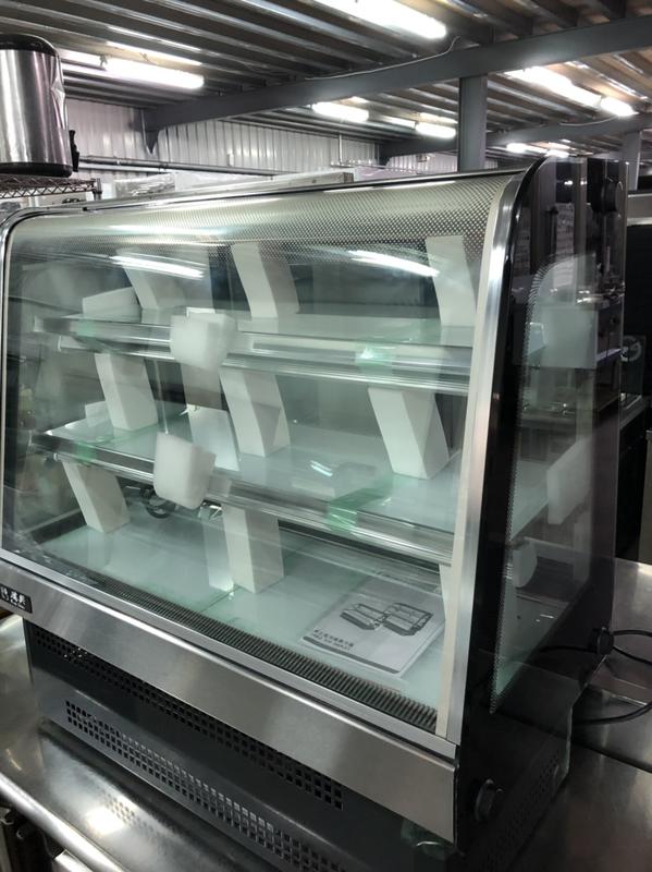 達慶餐飲設備 八里二手倉庫 二手商品  桌上型冷藏展示櫃