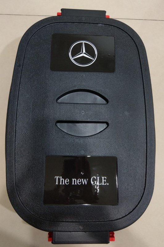 全新未使用~原廠限量精品~Mercedes-Benz 賓士收納盒(可伸縮)