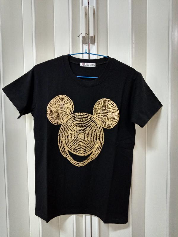 《KUSO搞怪系列》燙金 微笑 米奇 米老鼠 Mickey Mouse 印花 中性剪裁 親子裝 棉製 T恤~布瓜咩~