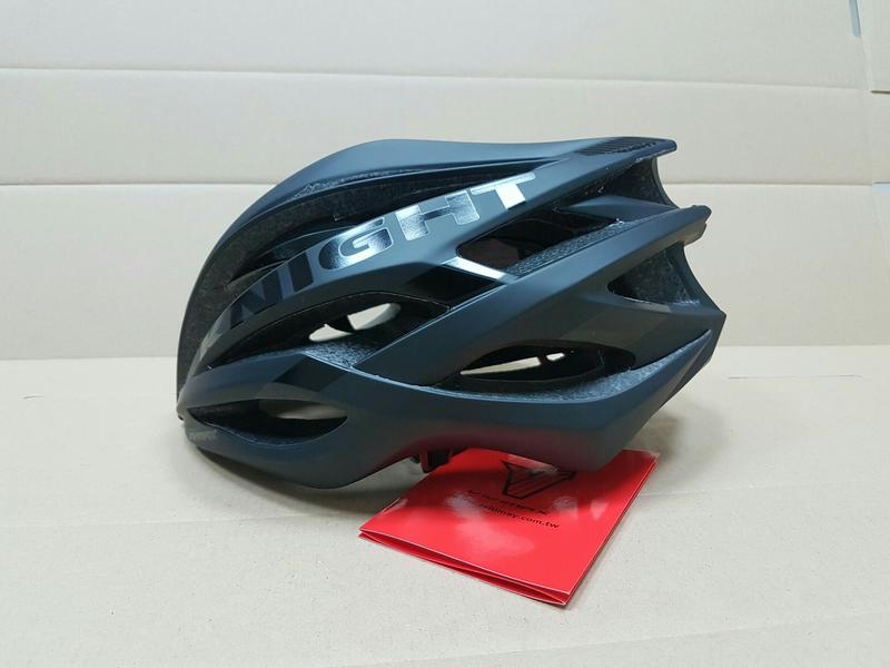 🌟秒殺火雞🌟免運 VIVIMAX KNIGHT 自行車輕量化一體成型安全帽送頭巾