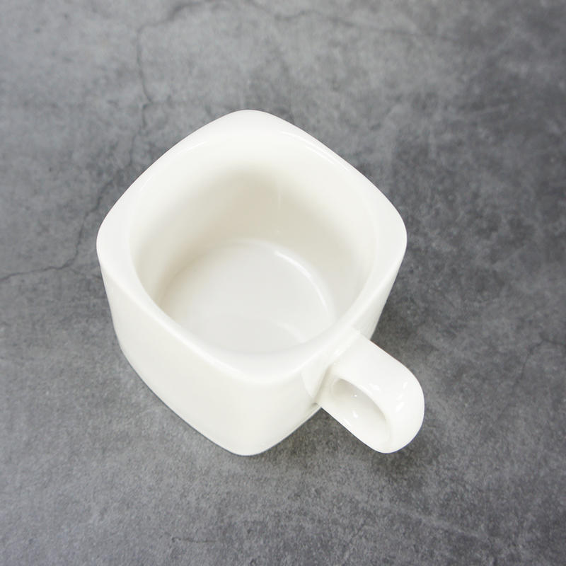 原點居家創意 白色陶瓷小方杯 100cc