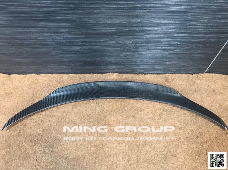 【MING GROUP國際】BENZ W238 PSM款碳纖維尾翼