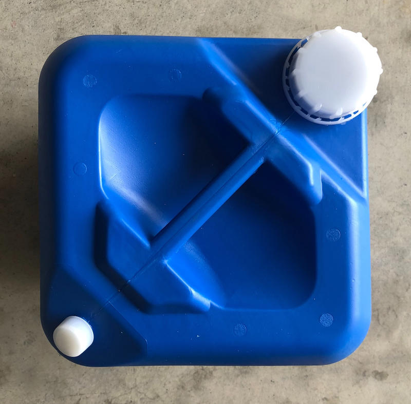 《永富塑膠廠》20L 雙口 塑膠桶 儲水桶 化工桶 肥料桶 酵素桶 油桶 膠桶 食品桶 液.氣體容器桶 四角桶