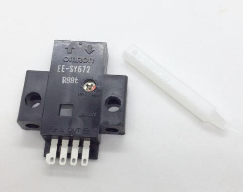 EE-SY672 OMRON 附感度旋鈕反射型（直流光）光反射器 (含稅)【佑齊企業 iCmore】