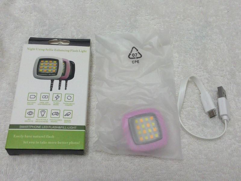 16 LED 3 亮度 可愛粉紅色智慧型手機頂充電式外接自拍照相輔助補光閃光燈 外置美顏美肌美拍照像神器（附 充電線）